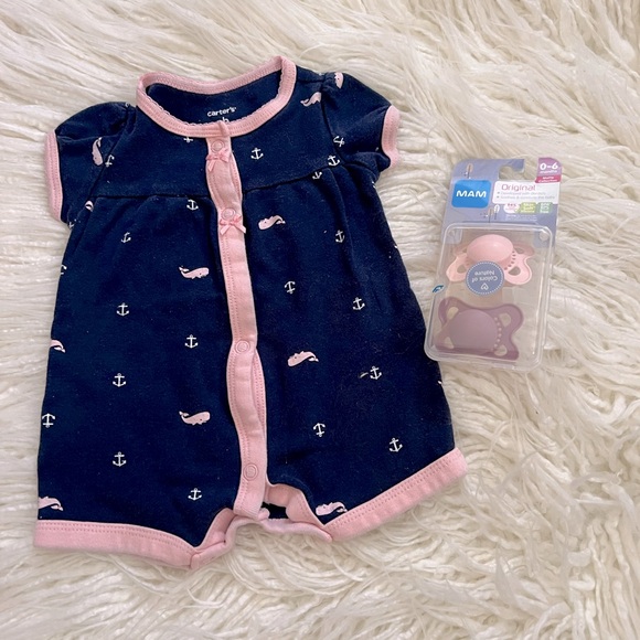 Newborn Bundle of 4 Items - Picture 2 of 3